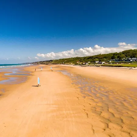 L'Effet Mer Maison Renovee Lumineuse Tout Confort Belle Terrasse Grand Jardin Clos Sans Vis A Vis Parking Jeux Pour Enfants 5 Mn A Pied De La Plage D'Asnelles Et Centre Bourg - Proche Bayeux Au Coeur Des Plages Du Debarquement Exterior photo