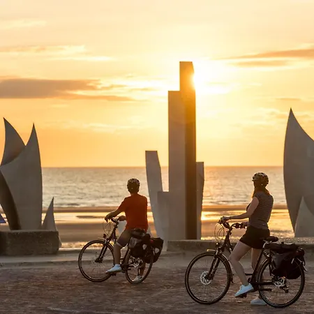 L'Effet Mer Maison Renovee Lumineuse Tout Confort Belle Terrasse Grand Jardin Clos Sans Vis A Vis Parking Jeux Pour Enfants 5 Mn A Pied De La Plage D'Asnelles Et Centre Bourg - Proche Bayeux Au Coeur Des Plages Du Debarquement Exterior foto