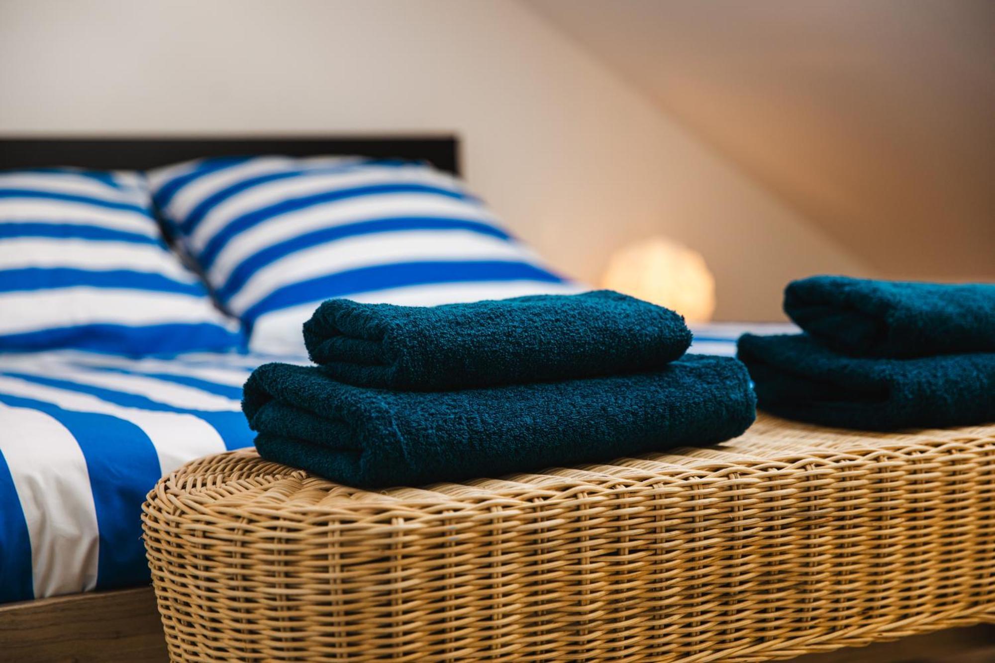 Holiday home Maison Grand Jardin: Beachside Retreat Near Bayeux Asnelles